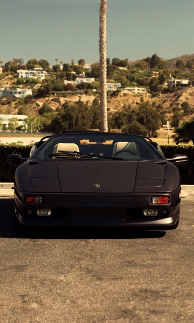 Lamborghini Diablo in Malibu